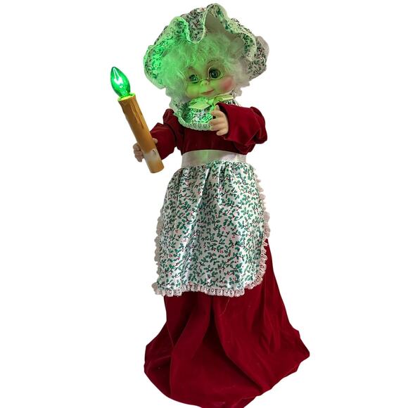 Rennor Lighted and Animated Mrs. Claus-22 Inches Tall-Very Good Condition! - Picture 3 of 16